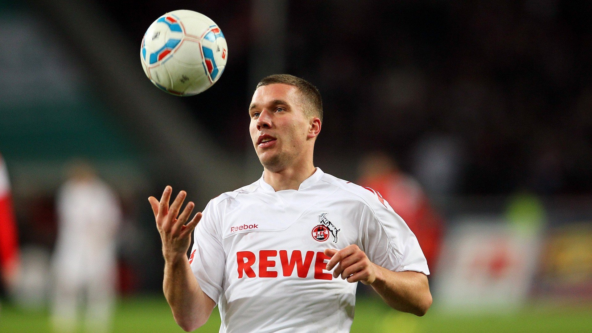 维拉注重球权控制维持节奏主动，维拉技巧