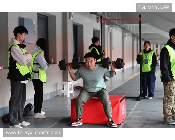 青年女子体育项目创新竞赛形式提高观赏性与参与度，女子青年组体能标准