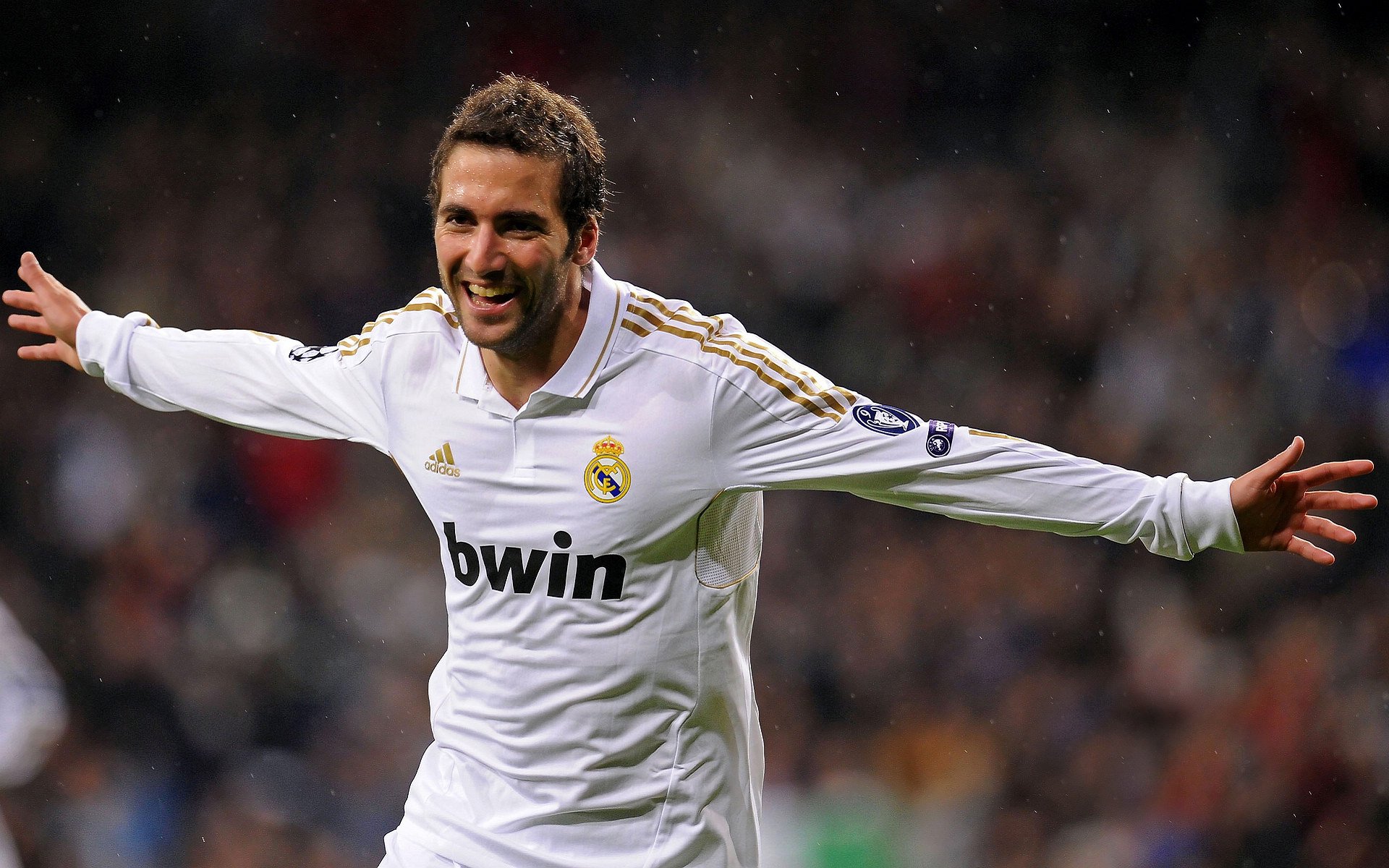 切尔西未能从卡拉巴赫身上全取三分,欧冠出线形势复杂,切尔西官推改名_欧洲冠军